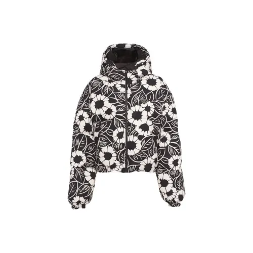 PRADA Черные Женские Пуховики