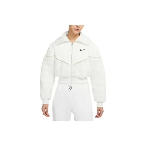 NIKE Белые Женские Куртки
