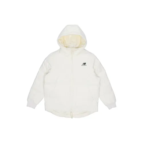 New Balance Белые Женские Пуховики