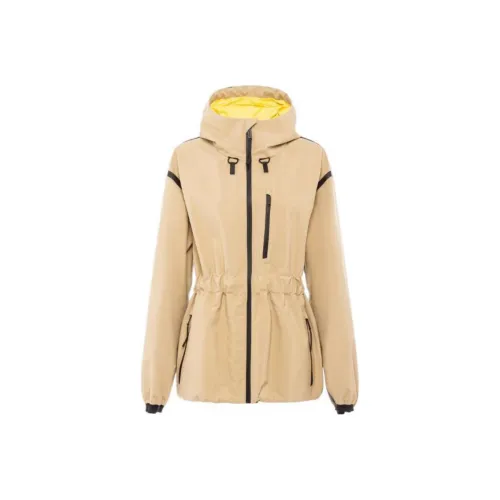 PRADA Куртки и Пальто Женские Желтые