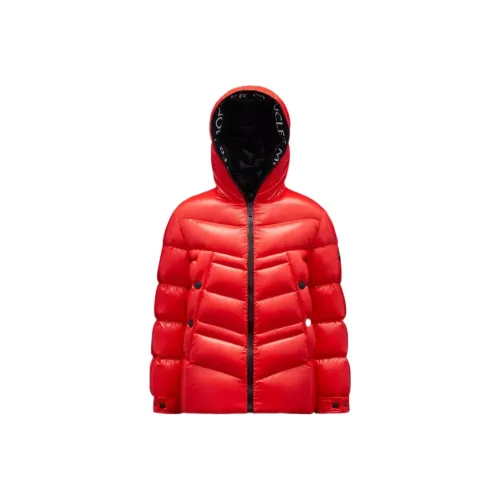 Moncler Clai Series FW22 Пуховик Женские Красный