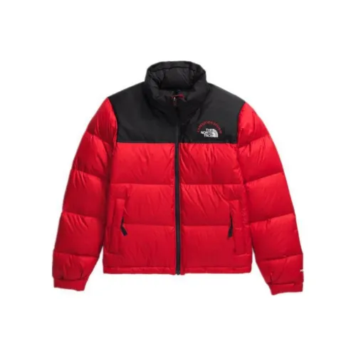 THE NORTH FACE Куртки и Пальто Женские Красные