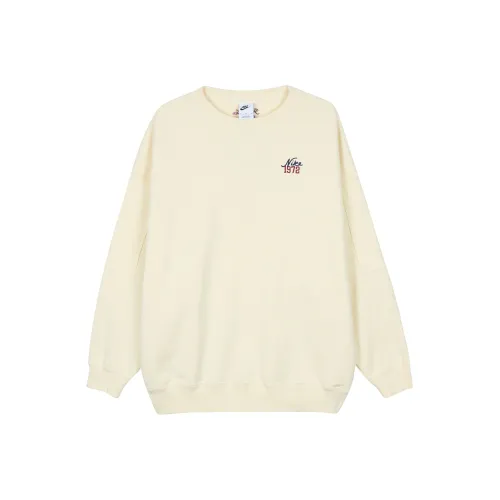 NIKE Бежевые Женские Свитшоты