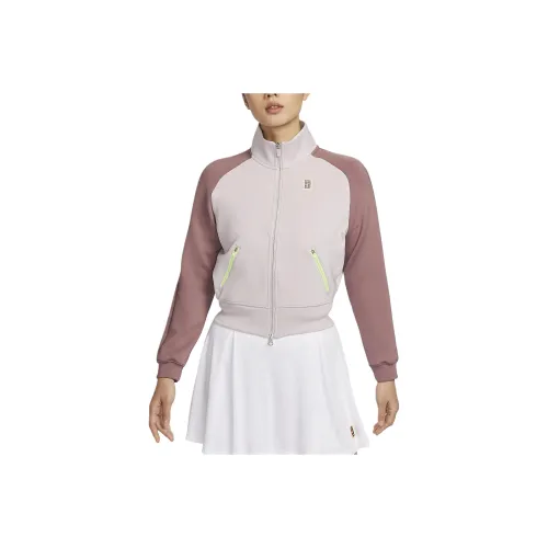 NIKE Дымчатый фиолетовый Женские Куртки