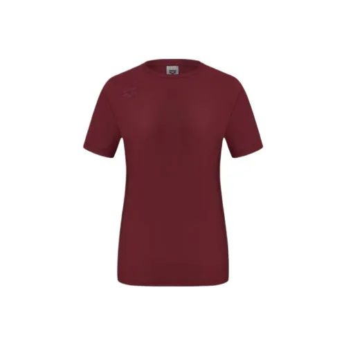 Arena Мужские T-рубашки