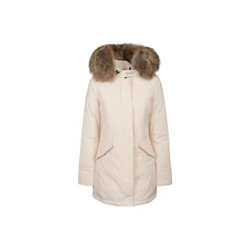 WOOLRICH Белый Женские Пуховики