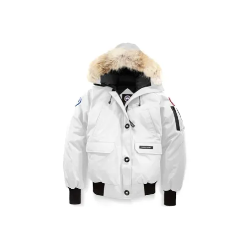 Canada Goose Белые Женские Пуховики