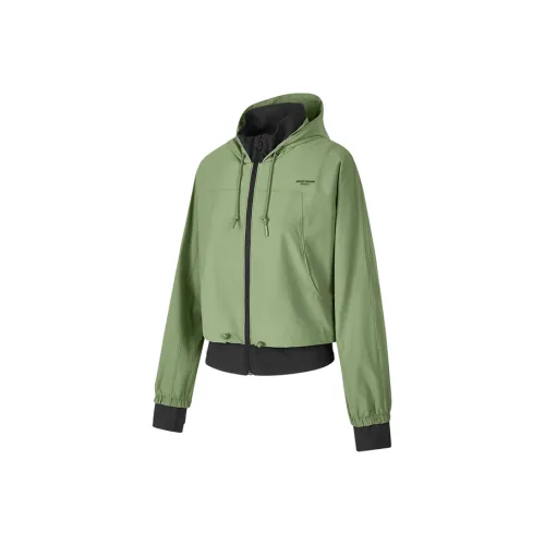 Skechers Freedom Collection Sports Lifestyle Collection Куртки и пальто Женские Каменно-зеленый