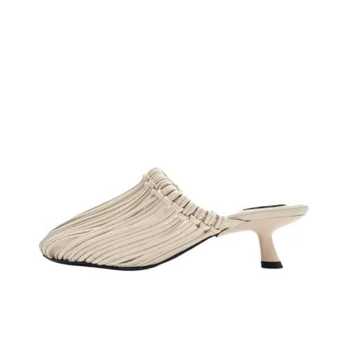 ALOHAS Домашние тапочки Женские Белые