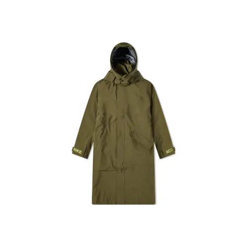 NIKE Зеленые Женские Куртки