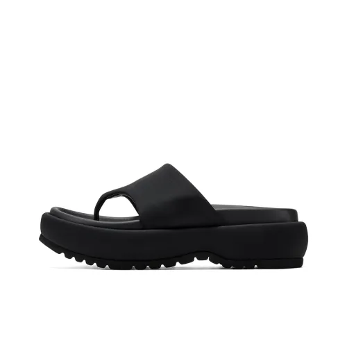 GG CC Устойчивый к истиранию противоскользящий универсальный шлепанцы женские черный