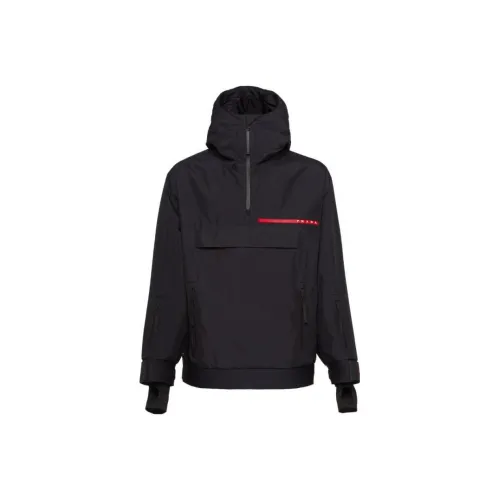 PRADA Куртки и Пальто Женские Черные