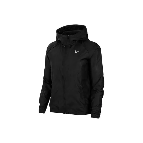 NIKE Черные Женские Куртки