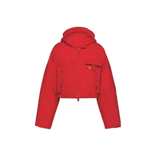 PRADA Красный Женские Пуховики