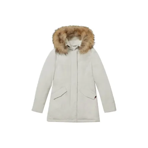 WOOLRICH Белые Женские Пуховики