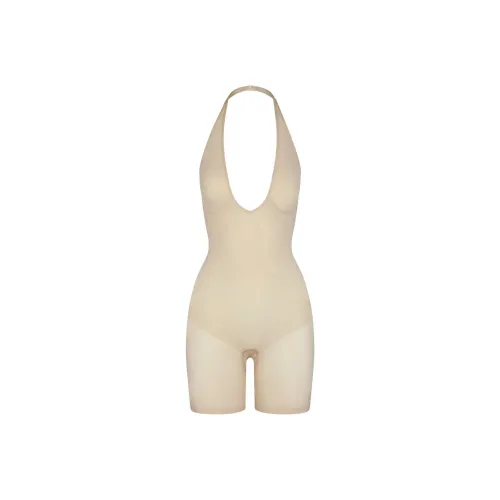 SKIMS Бесшовный Sculpt Deep Plunge Короткий Комбинезон BODYSUIT Женский Песочный Песочный