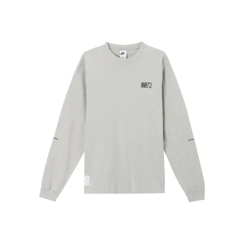 Nike Sportswear Светло-железно-серый Мужской T-рубашки