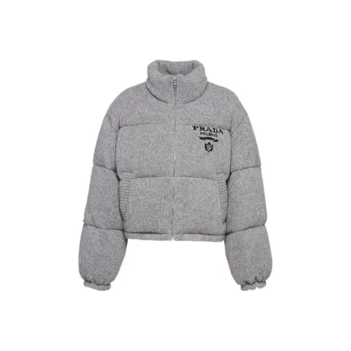 PRADA Серые Женские Куртки