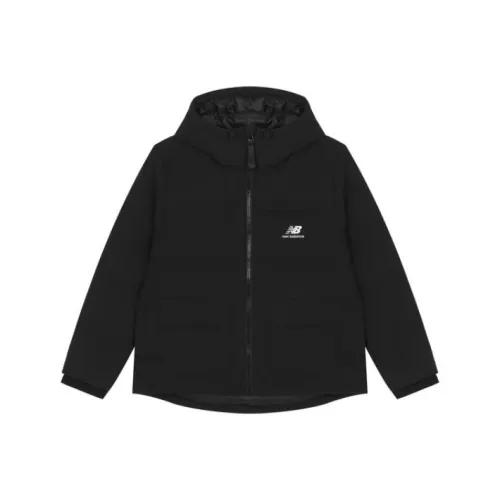 New Balance Женские черные пуховики