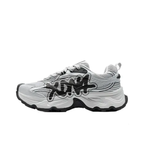 XTEP Дышащий и устойчивый к истиранию низ низкий топ тир-на-пальцах кроссовки мужские серо-черные