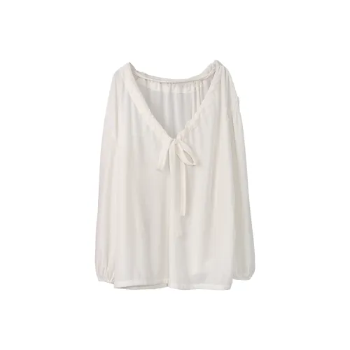 Fstudio Early Spring Korean Style Loose Fit V-Neck Lightweight Long Sleeved Base Shirt Women's Beige