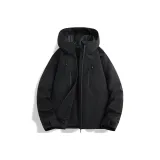 Призрачно черный