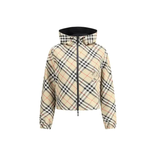 Burberry Куртки и Пальто Женские Бежевые