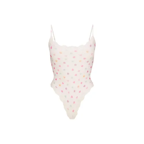 SKIMS Valentine's Day Collection SS25 Подходит для всех Кружевной комбинация CAMI BODYSUIT Комбинезон Женский Мраморный Конфетный Сердце С принтом