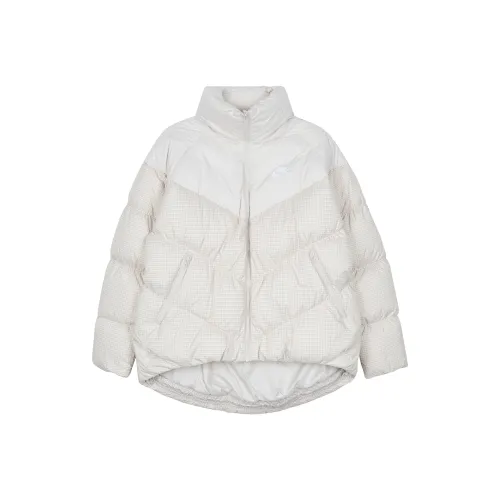 Nike Пуховик Женские Светлый Земляной Умбра