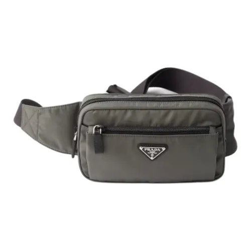 PRADA Мужская кожаная сумка-бананка серого цвета