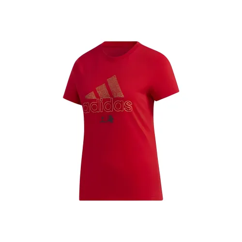 Adidas Женские футболки красного цвета