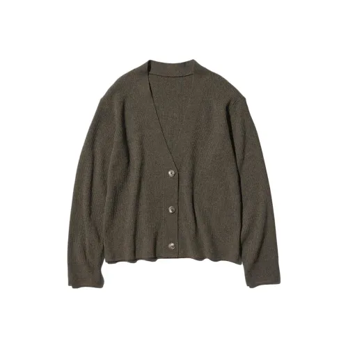 UNIQLO Темно-зеленый Женская трикотажная одежда