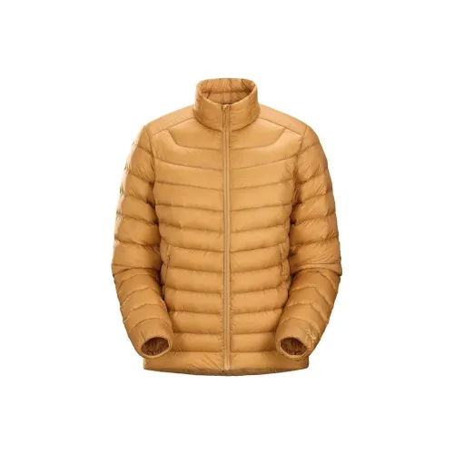 Arcteryx Пуховики и зимние пальто Женские Желтые