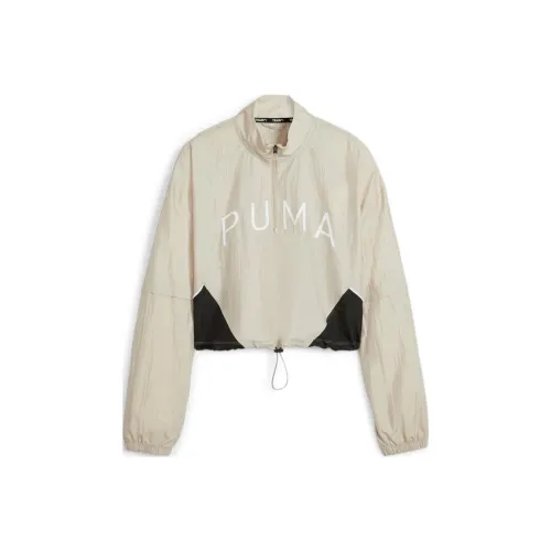 PUMA Куртки и Пальто Женские Песочного цвета