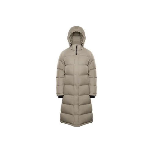 ARITZIA Женские пуховики