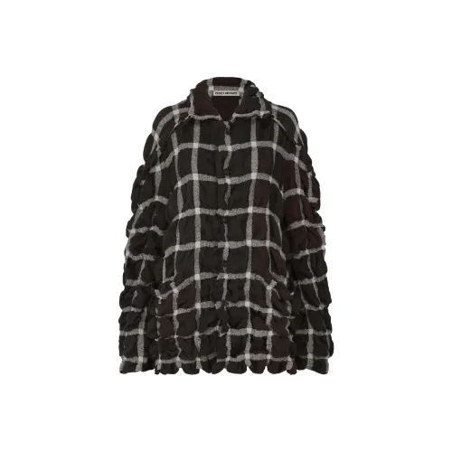 ISSEY MIYAKE Куртки и Пальто Женские Черные