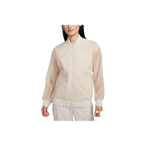 NIKE Белые Женские Куртки