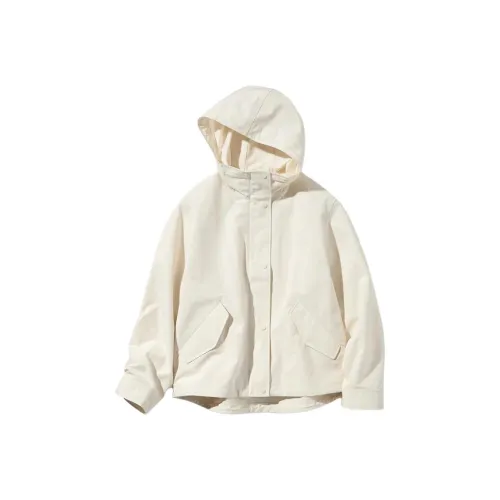 UNIQLO Куртки и Пальто Женские Кремовый Белый