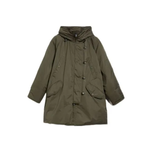 WEEKEND MaxMara Оливково-зеленая Женская пуховая куртка