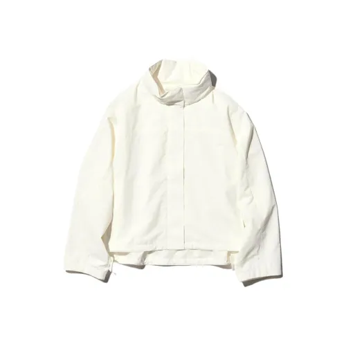 UNIQLO Куртки и Пальто Женские Айвори