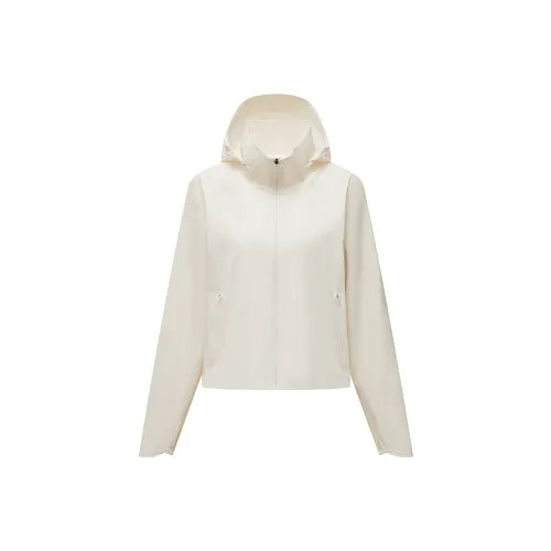 DESCENTE WOMEN'S TRAINING SERIES Куртки и пальто для женщин