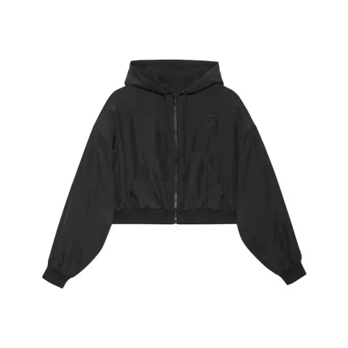 GUCCI Куртки и Пальто Женские Черные