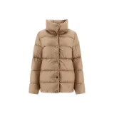 Светло-коричневый