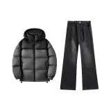 Темно-серый пуховик + черные джинсы