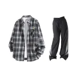 Темно-синий синий клетка + черные штаны