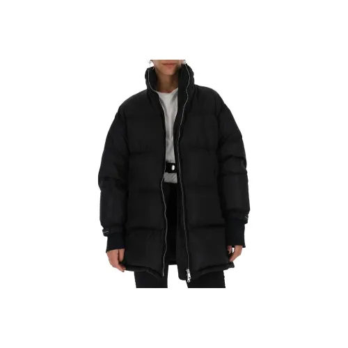 PRADA Черные Женские Пуховики