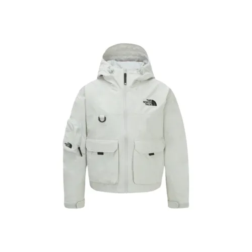 THE NORTH FACE Куртки и Пальто Женские Светло-Серый