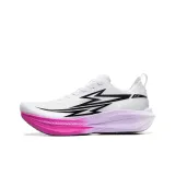 Белый фиолетовый