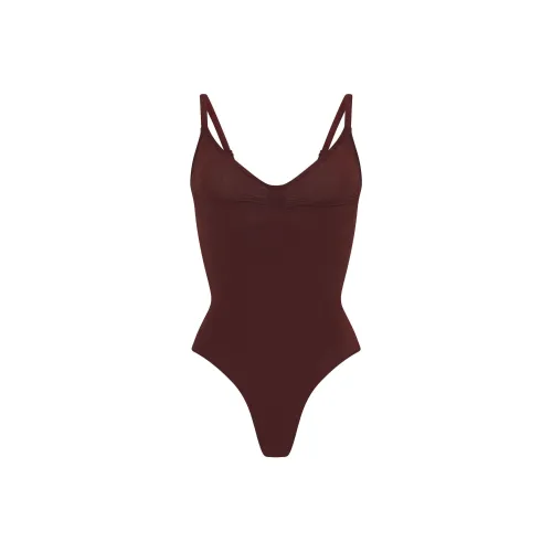 SKIMS Праздничная коллекция FW24 Бесшовный Sculpt Стринг BODYSUIT Комбинезон Женские OXBLOOD Бычья кровь