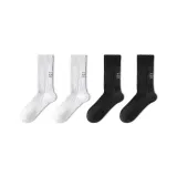 2 черных, 2 белых